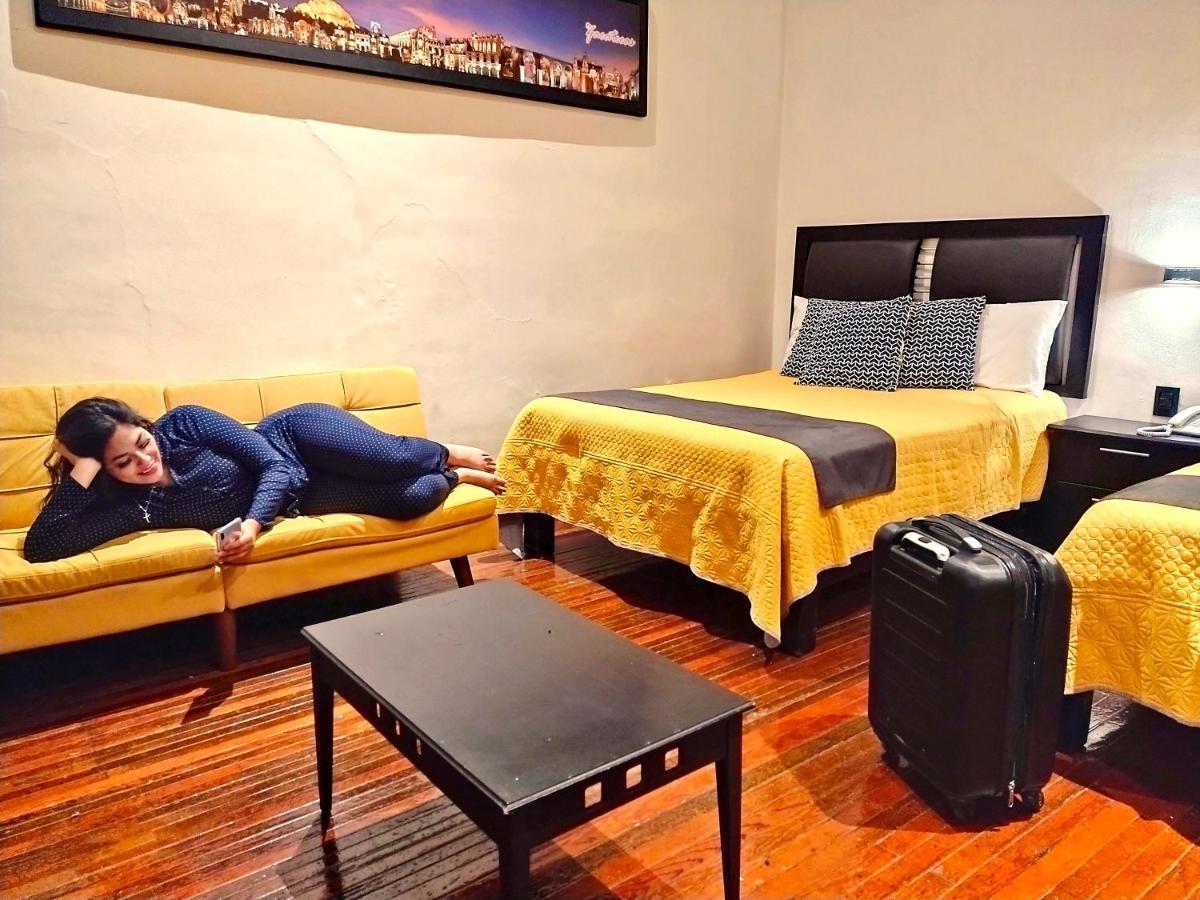 Hotel Providencia Сакатекас Екстериор снимка